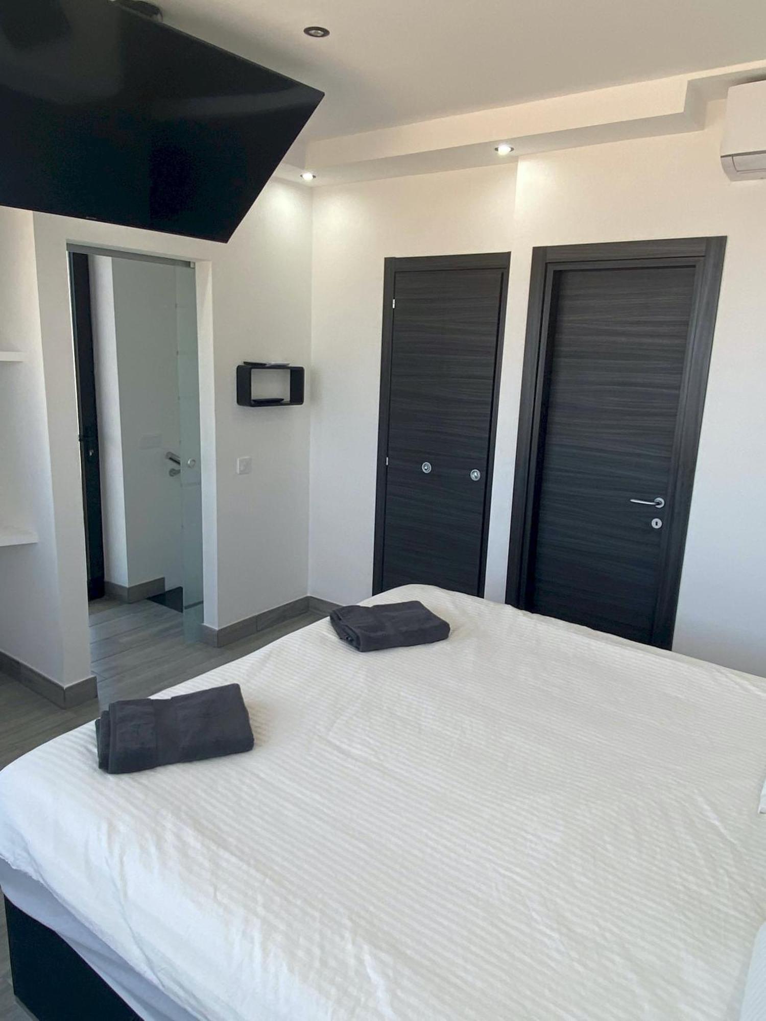 Villa Poseidon Corralejo With Private Heated Pool, Sauna And Stunning Volcano Views By Amazzzing Travel Exterior foto